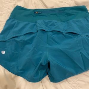 Lululemon low rise speed up short